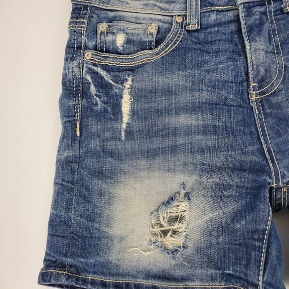 Daytrip Taurus Boyfriend‎ Denim Blue Jean Shorts Size 24 Distressed Aztec Sequin - Picture 3 of 13